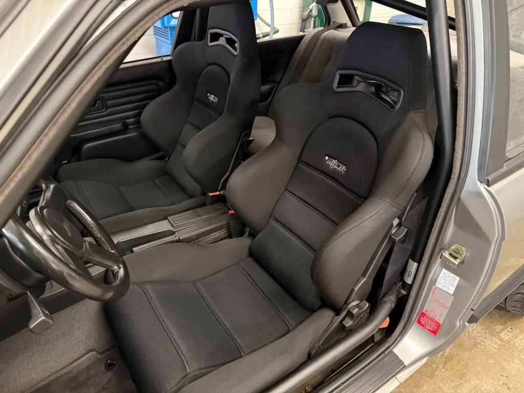 BMW 316 E34 3.5 V8 Fahrersitz