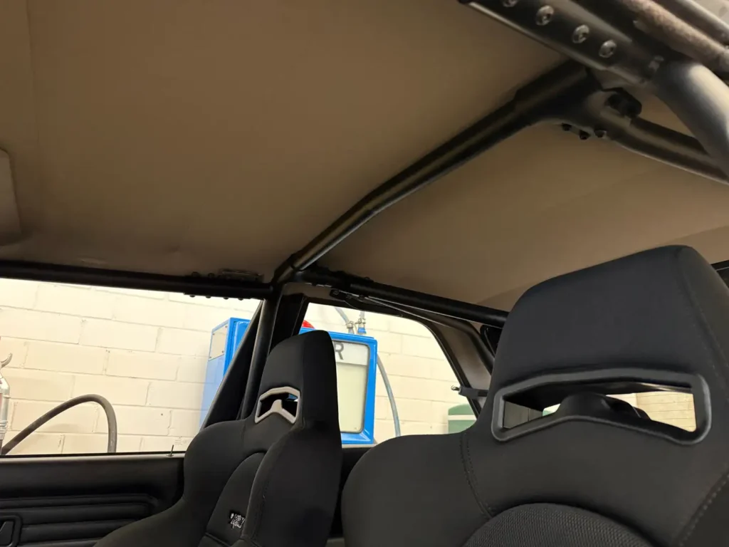 BMW 316 E34 3.5 V8 Ueberrollkaefig