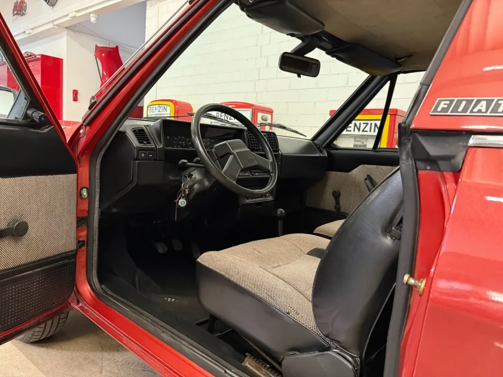 Fiat Ritmo 85 Cabrio offene Fahrertuere
