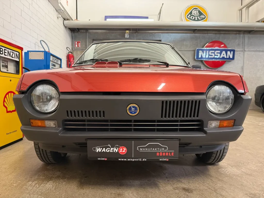 Fiat Ritmo 85 Cabrio Sicht auf Kuehlergrill