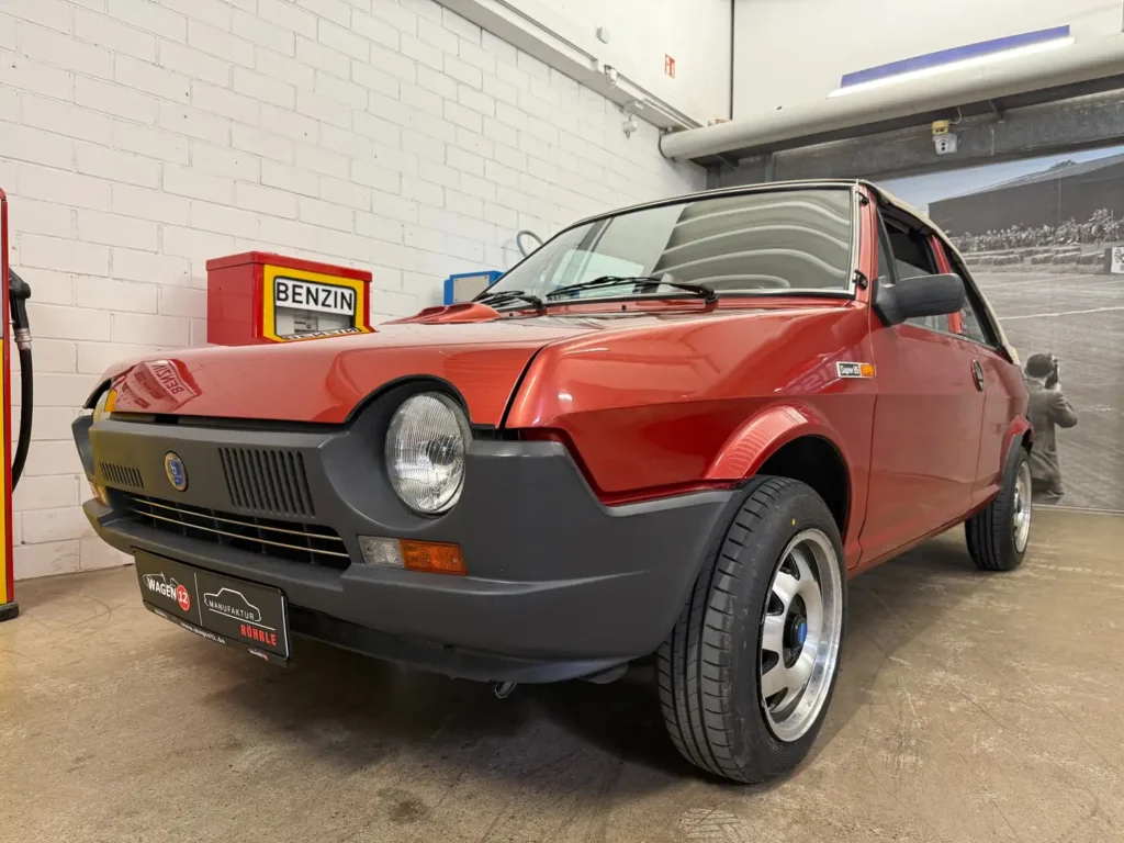 Fiat Ritmo 85 Cabrio Fahrerseite Kotfluegel