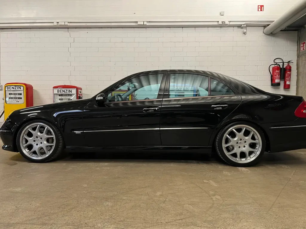 Mercedes-Benz E 500 Brabus 6.1 Seitenansicht