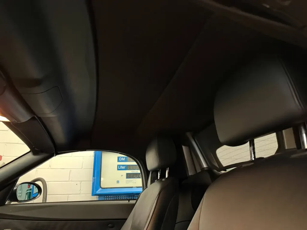 BMW Z4 2.2 Italien Import Dachhimmel von innen.