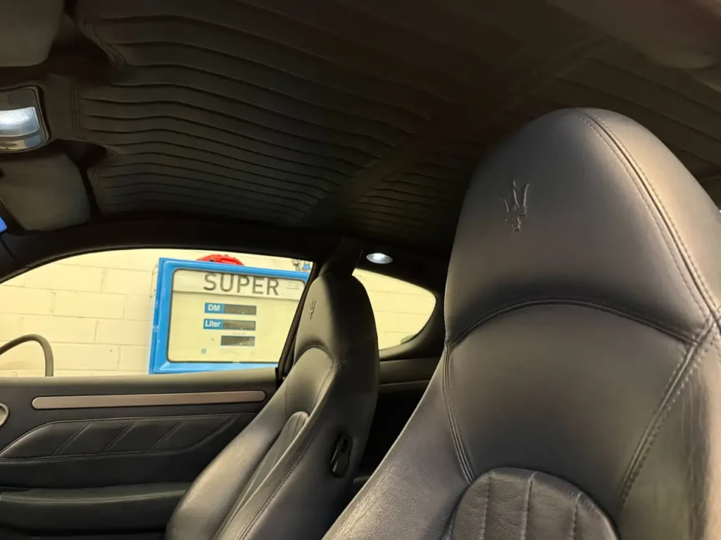 Maserati 4200 2006 Silber Innenausstattung Leder.