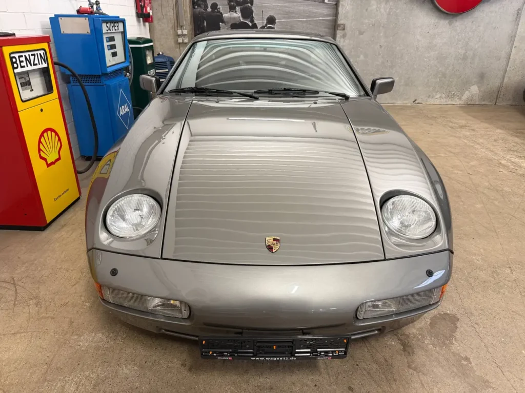 Porsche 928 Automatik S4 1990 Frontansicht.