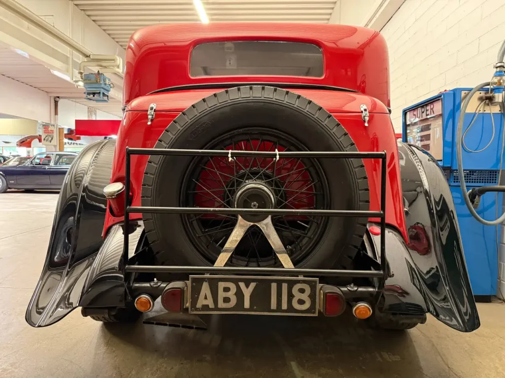 Rolls-Royce Phantom II 1933 Foto von Ersatzrad Gepäckablage und Heckscheibe.